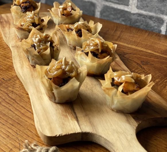 TARTALETAS CRUJIENTES DE MORCILLA Y MANZANA EN Thermomix®