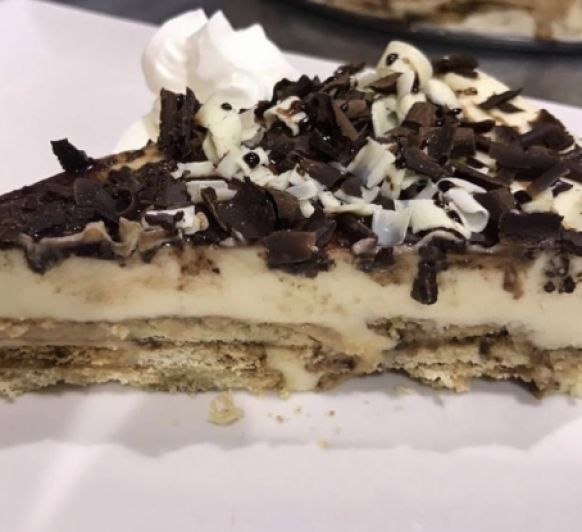 Tarta de galletas y chocolate blanco