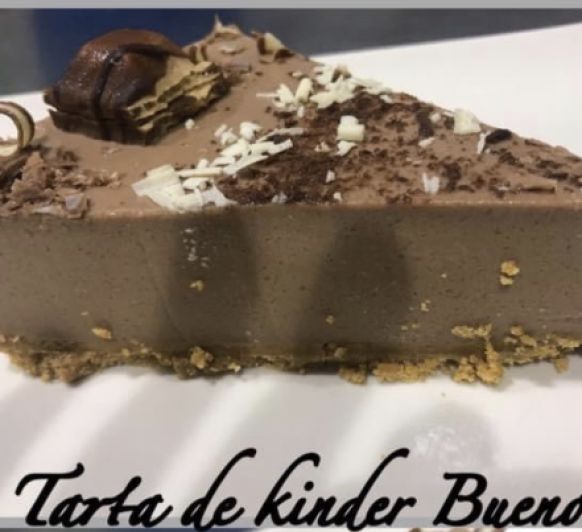 Tarta De Kinder Bueno Postres Y Dulces Blog De Elisabet Estrada Castro De Thermomix Gijon